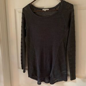 Medium long sleeves